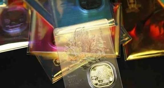 泰山币箱货现身市场