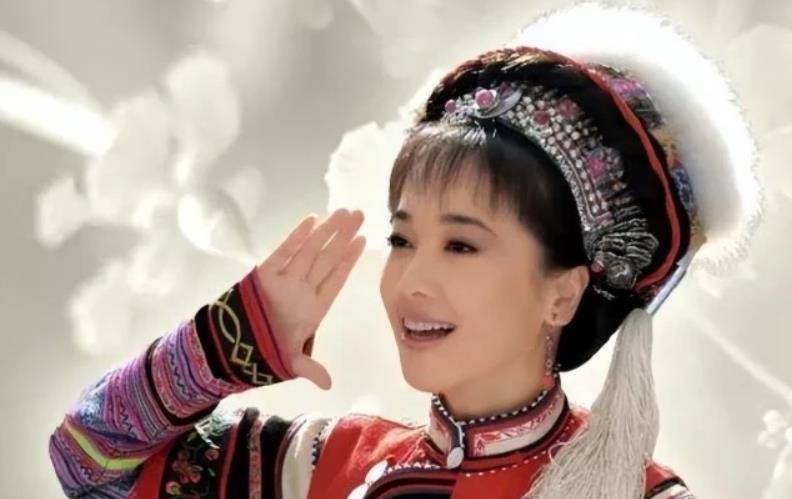 16岁因太美被印在人民币上<strong></p>
<p>知币上哪个交易所</strong>，多年过去，49岁时方知头像是自己