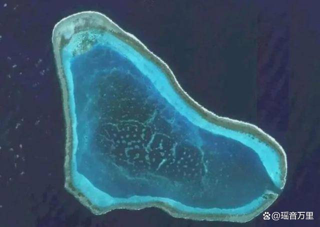 中方水炮清场！菲船疯狂逃窜<strong></p>
<p>7号交易所</strong>，美国迅速改口，小马科斯已无路可退