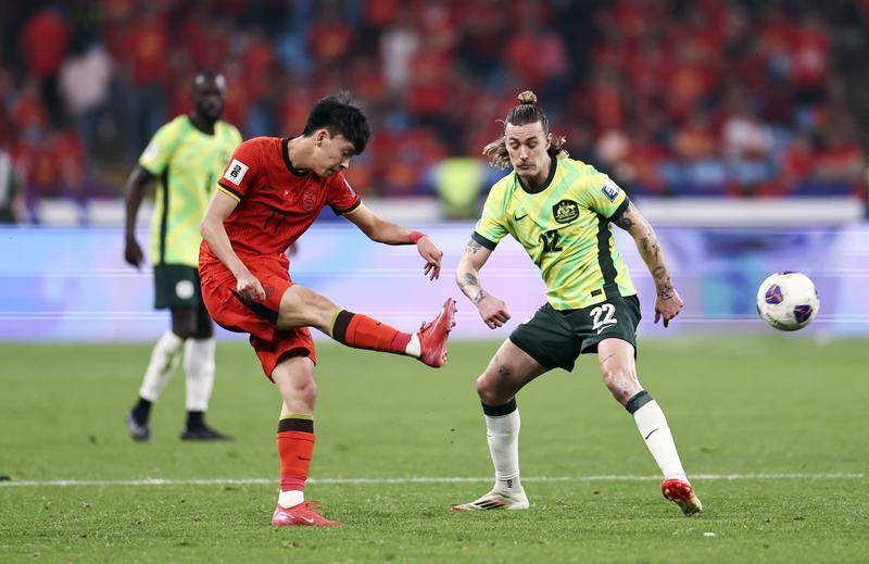 王大雷谈扑球时脱手：说实话<strong></p>
<p>以飞交易所</strong>我没看到球 视线被挡了