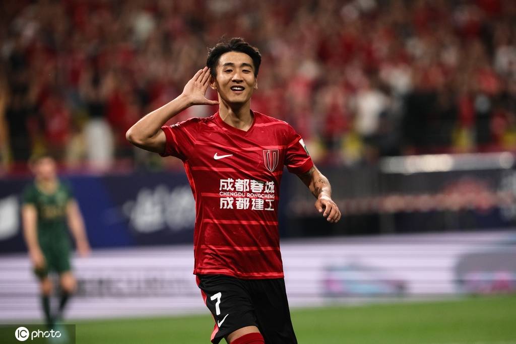 继续领跑<strong></p>
<p>中币交易所网址</strong>！中超-杨明洋破僵韦世豪4轮3球 蓉城2-1浙江夺4连胜