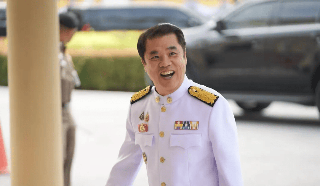 泰国三天两换总理<strong></p>
<p>黑龙江省交易中心信息平台网</strong>，准备迎回佩通坦？