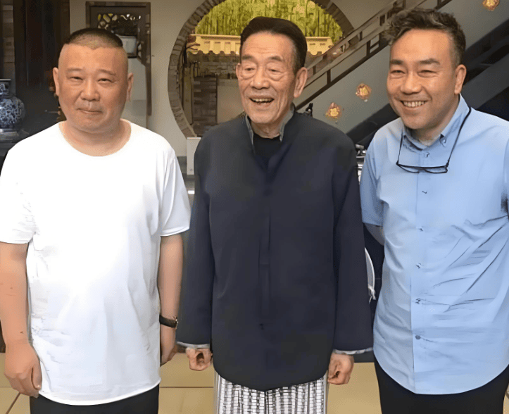 郭德纲发文悼念相声演员杨少华<strong></p>
<p>小七平台交易</strong>，李金斗称杨少华在午休时安详辞世，生前状态良好
