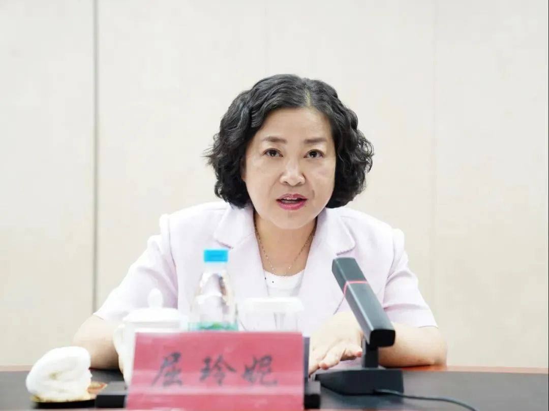 屈玲妮<strong></p>
<p>炒币要买平台币吗</strong>，被查