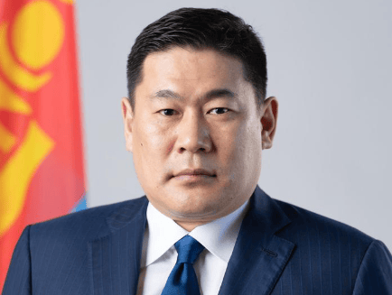 柬泰刚停火<strong></p>
<p>000858股票</strong>，我国又一邻国突生巨变；领导人直接下台！局势不简单