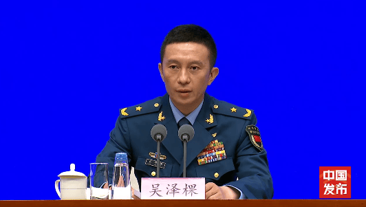 部分最新装备首次展示！阅兵各项准备已基本完成<strong></p>
<p>000858股票</strong>，时长约70分钟，阵容公布