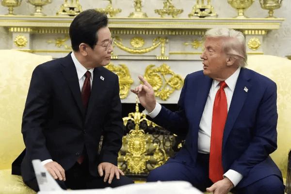 特朗普：要不李在明跟我一起访华吧<strong></p>
<p>000725京东方股票行情</strong>，还可以节约能源、保护臭氧层
