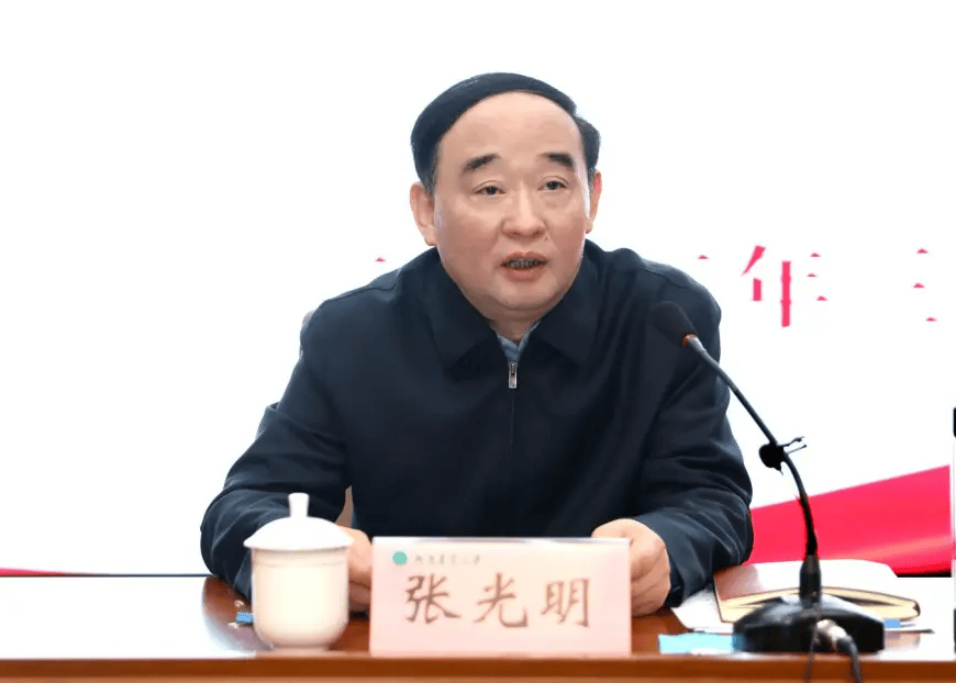 “内鬼”张光明被开除党籍<strong></p>
<p>上海电影股票</strong>，曾多次担任河南省委巡视组组长