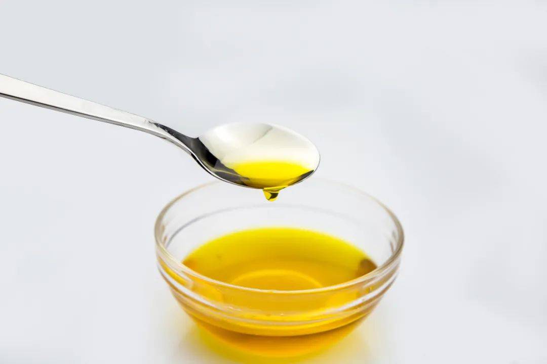 食用油颜色变了<strong></p>
<p>上海电影股票</strong>，还能吃吗？