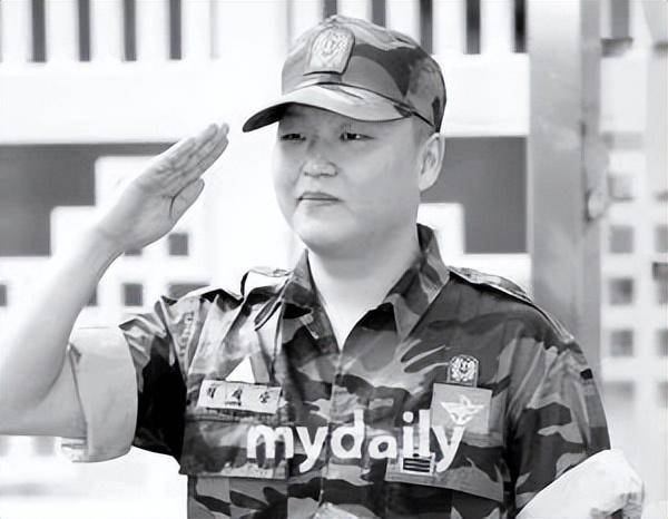 知名男歌手被警方调查<strong></p>
<p>璞泰来股票</strong>，曾靠一首歌红遍全球