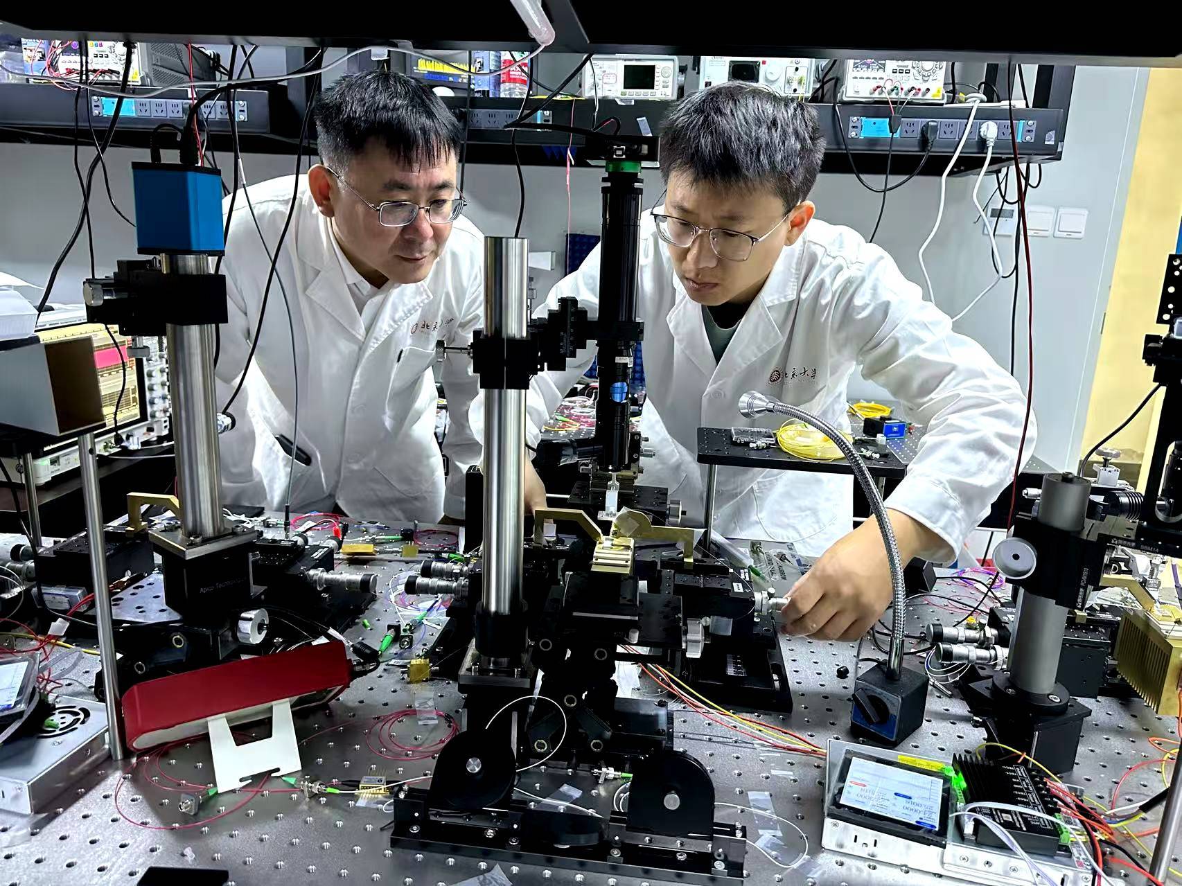 <strong></p>
<p>璞泰来股票</strong>我国科学家在6G无线通信领域取得新突破