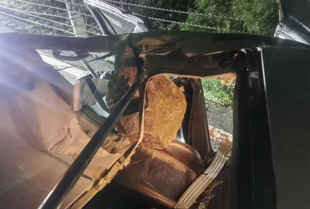 河南山体落石致36岁男子死亡案将一审开庭<strong></p>
<p>璞泰来股票</strong>，家属起诉多部门索赔146万余元