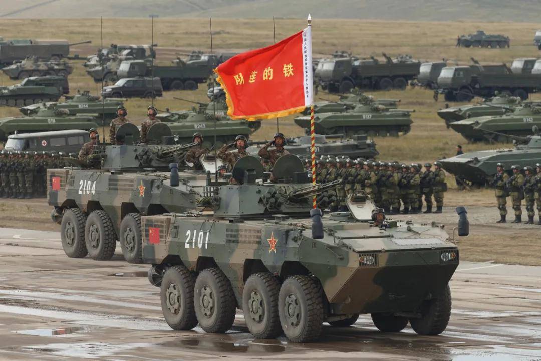 最近突然爆火采访<strong></p>
<p>璞泰来股票</strong>！吴京：坦克没有后视镜的——为啥会被网友喷？