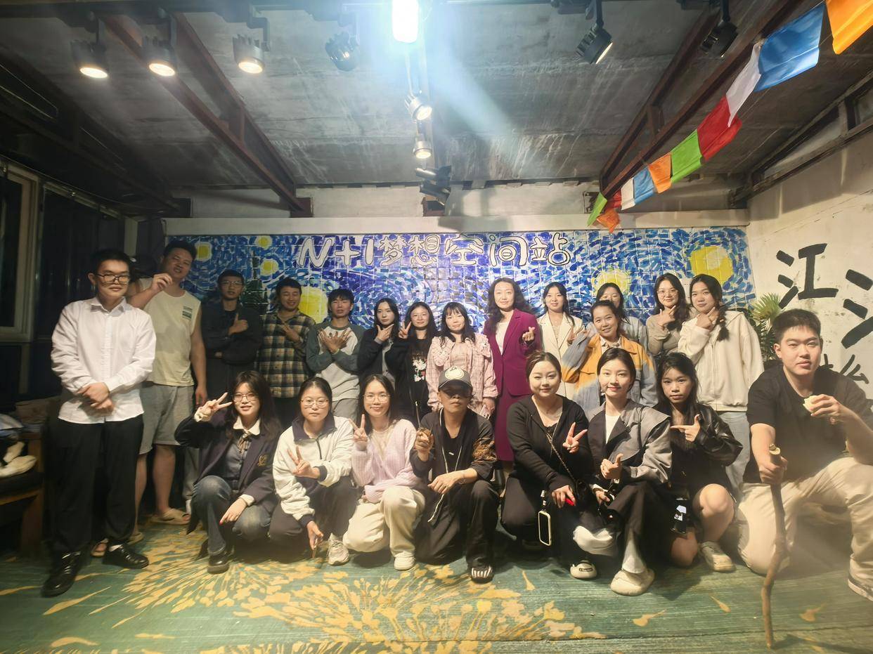 因为多年前一个包子<strong></p>
<p>股票开户流程</strong>，长沙小伙开了家不收一分钱的青旅：希望住客在这充满电后继续奋斗