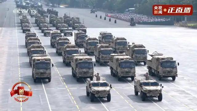 不装了<strong></p>
<p>最便宜的股票</strong>！一口气看完九三大阅兵武器装备！谁说我们一个也不认识？