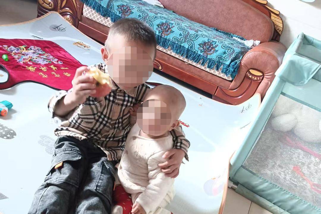 两儿童遭蜂群蜇伤身亡<strong></p>
<p>大疆股票</strong>，养蜂人涉过失致人死亡被立案！胡蜂养殖监管存模糊地带