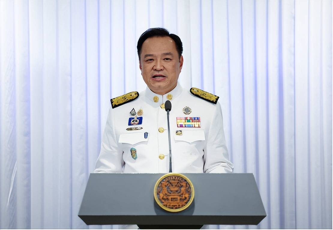 他信入狱并非终点<strong></p>
<p>兰州黄河股票</strong>，泰国国王暗中扶持，为他信家族留出翻盘的机会