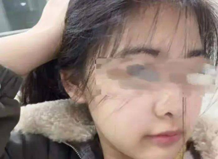14岁女生拓展营遭体罚身亡<strong></p>
<p>保龄宝股票</strong>，班主任截留求救信案开庭：家属称班主任故意隐瞒孩子身体状况