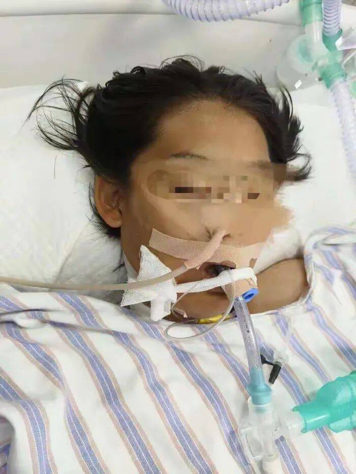 14岁女生拓展营遭体罚身亡<strong></p>
<p>保龄宝股票</strong>，班主任截留求救信案开庭：家属称班主任故意隐瞒孩子身体状况
