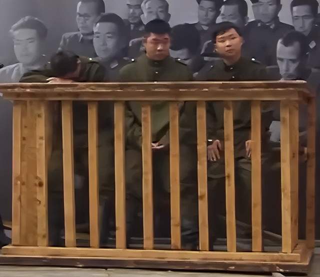 离谱<strong></p>
<p>保龄宝股票</strong>！俄罗斯把日本雇佣兵俘虏关笼子里游街示众？和中国有关系？