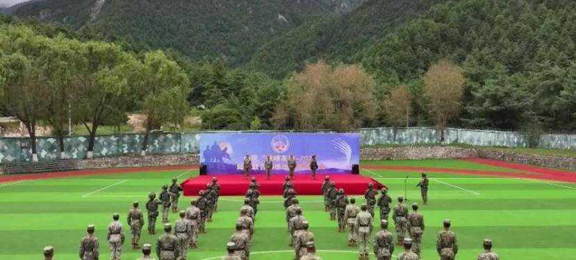 解放军继续驻扎尼泊尔<strong></p>
<p>保龄宝股票</strong>，国际机场瘫痪，尼泊尔总理紧急逃离，9国迅速采取行动