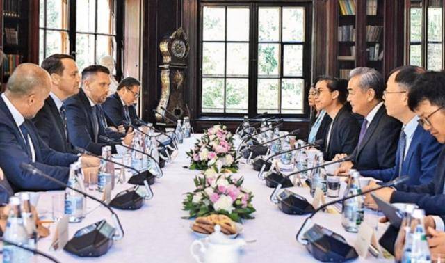 果然被说中：波兰叫停中欧班列<strong></p>
<p>龙星化工股票</strong>，仅一天，中方就有了解决方法