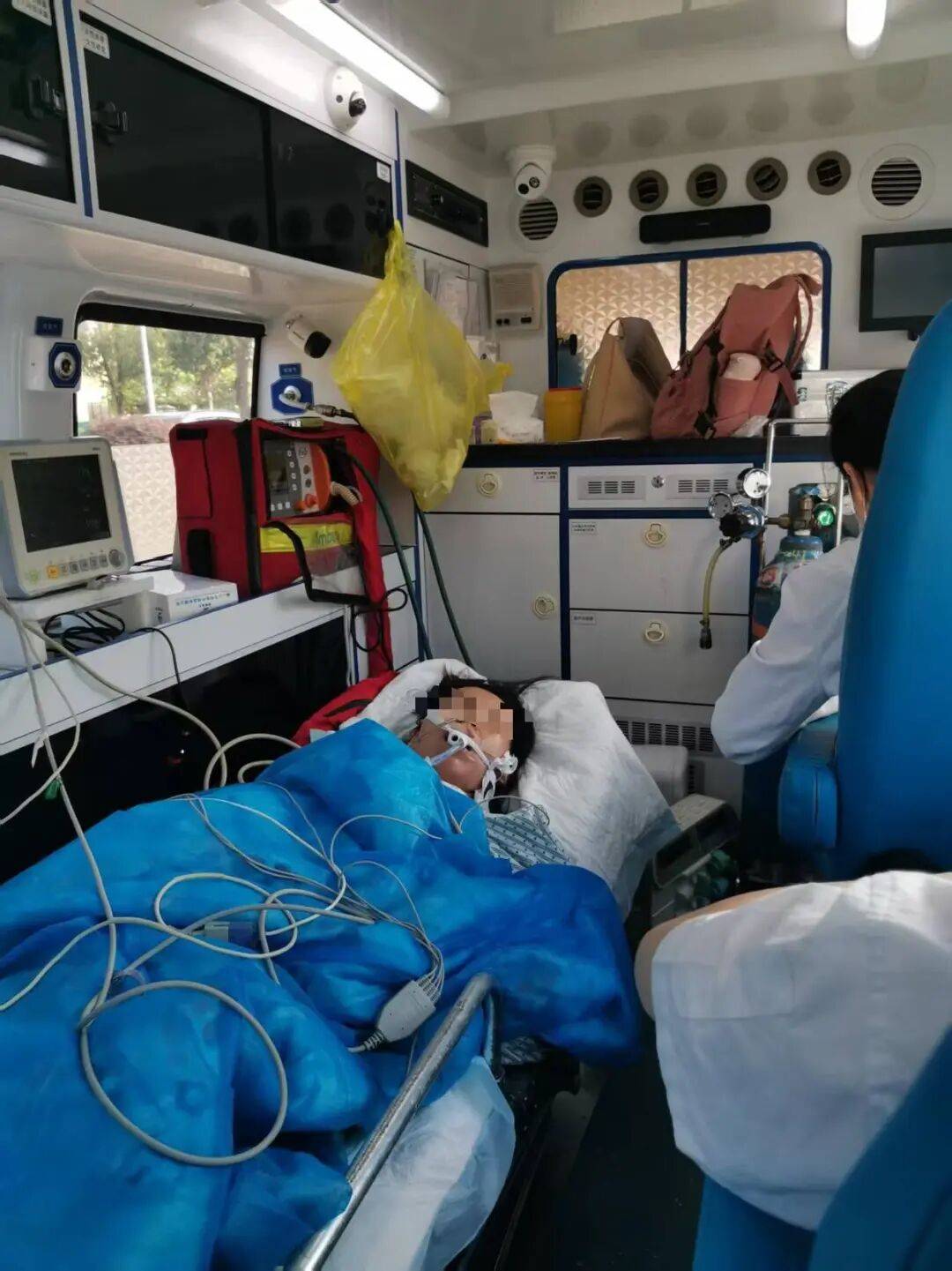 女护士结婚半年发烧头痛<strong></p>
<p>龙星化工股票</strong>，诊治12天才确诊“脑脊髓炎”致丧失劳动能力，鉴定：两家三甲医院因未及早诊断病情，应承担责任