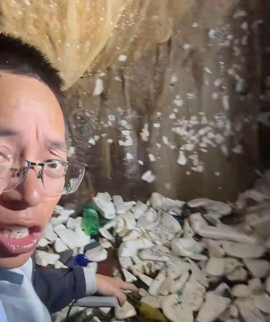 网友曝光溶洞垃圾成山、粪便满地<strong></p>
<p>深高速股票</strong>，“至少十层楼高”！官方通报