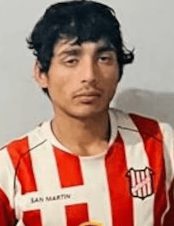 阿根廷一男子现身自己的葬礼<strong></p>
<p>宝钛股份股票</strong>，大喊“我还活着”