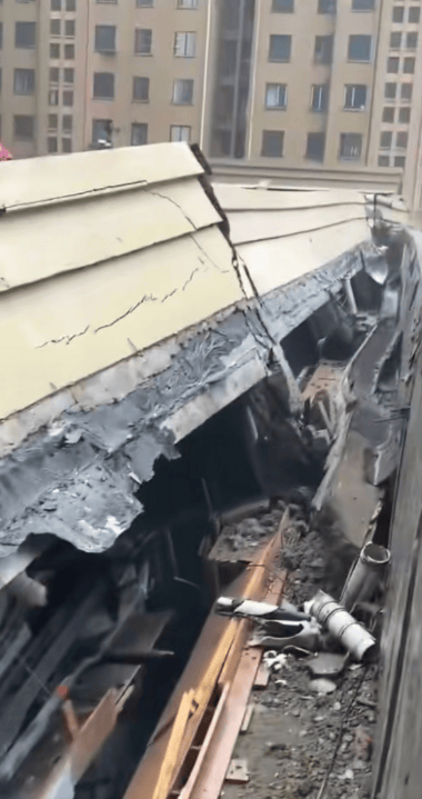 东海一饭店房顶发生塌陷<strong></p>
<p>博通集成股票</strong>，室内正举办宴席 当地应急管理局：救援仍在进行中