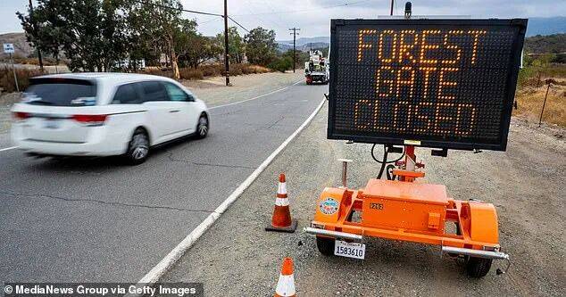 笑死！美国政府关门<strong></p>
<p>博通集成股票</strong>，公务员为爱发电！妮可·基德曼20年婚姻再破裂，背后竟是…