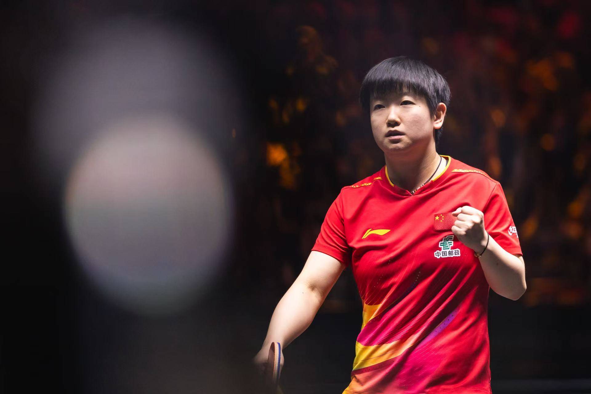 孙颖莎：和陈幸同水平伯仲之间 比赛中擦网擦边很正常