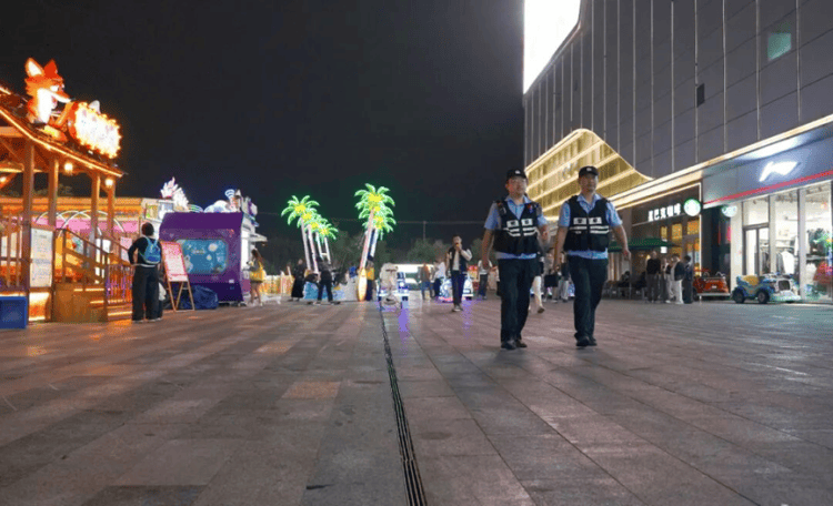 “苏超”点球大战<strong></p>
<p>通源石油股票</strong>！连云港第二现场的“藏蓝”守护力量