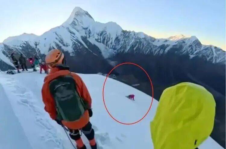 【曝光台】打卡拍照<strong></p>
<p>通源石油股票</strong>，再美也不能用生命对焦