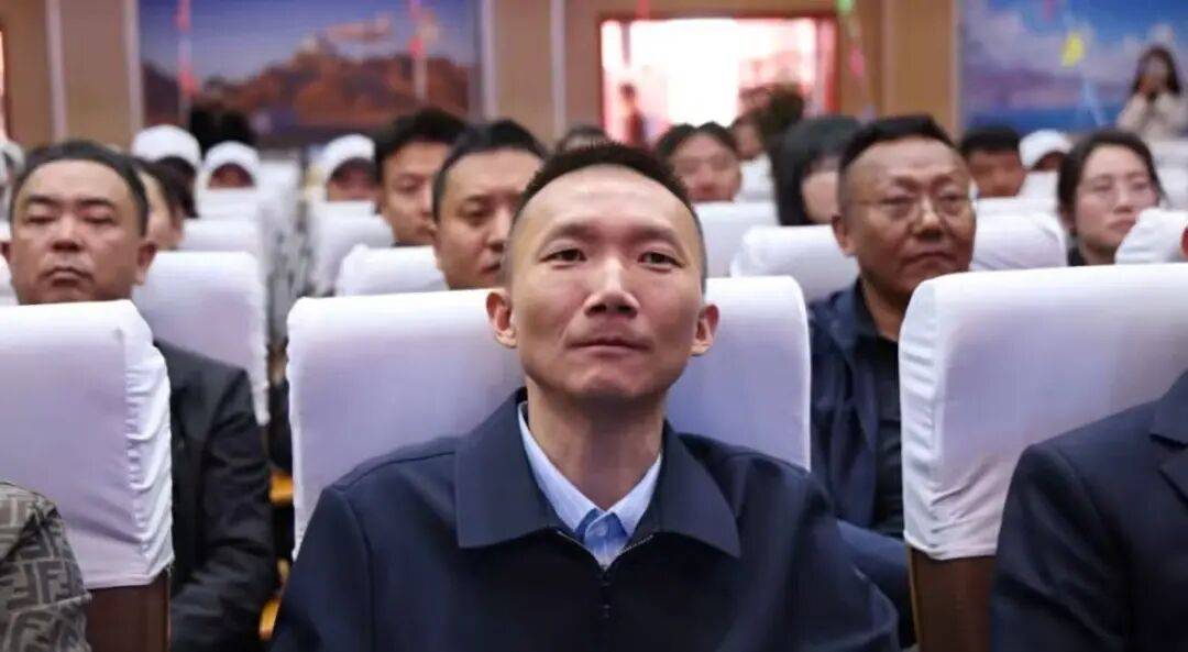 曾跨省调整<strong></p>
<p>理邦仪器股票</strong>，“85后”袁林鹏提名为县长人选