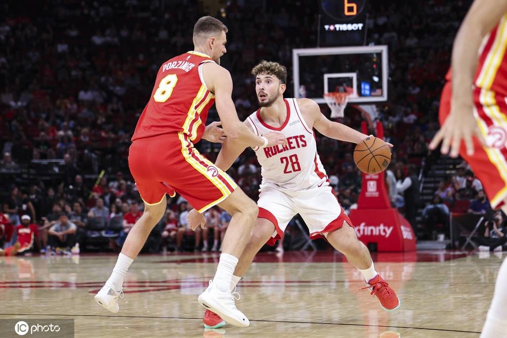 季前赛-申京19分杜兰特缺阵 吹杨9+8老鹰不敌火箭