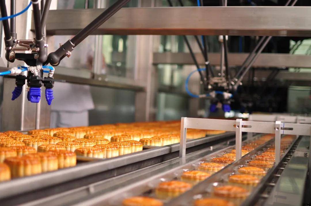 80后东莞“海归”做中秋节生意<strong></p>
<p>罗平锌电股票</strong>，年销15亿，登上全国第一