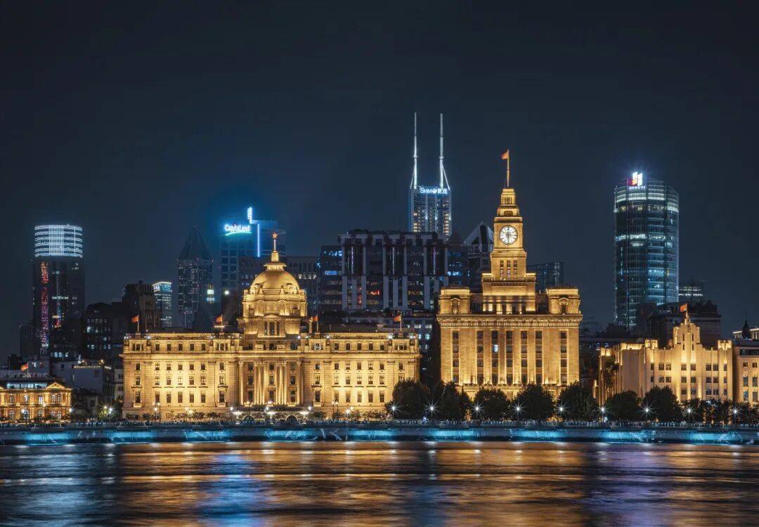 事发上海街头！女子突然浑身肿胀<strong></p>
<p>金运激光股票</strong>，陷入昏迷...医生：建议随身携带肾上腺激素笔