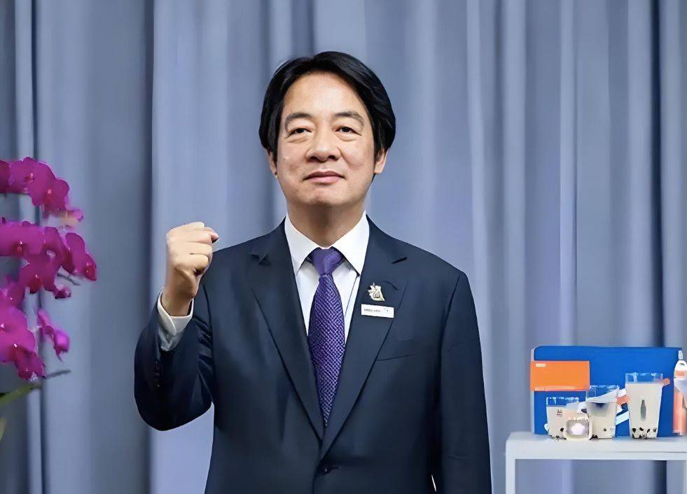 面对赖清德极力巴结日本，我期待明年国庆再无遗憾