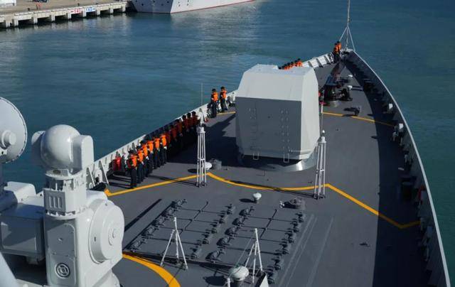 南部战区：中方参演部队已从军港出征