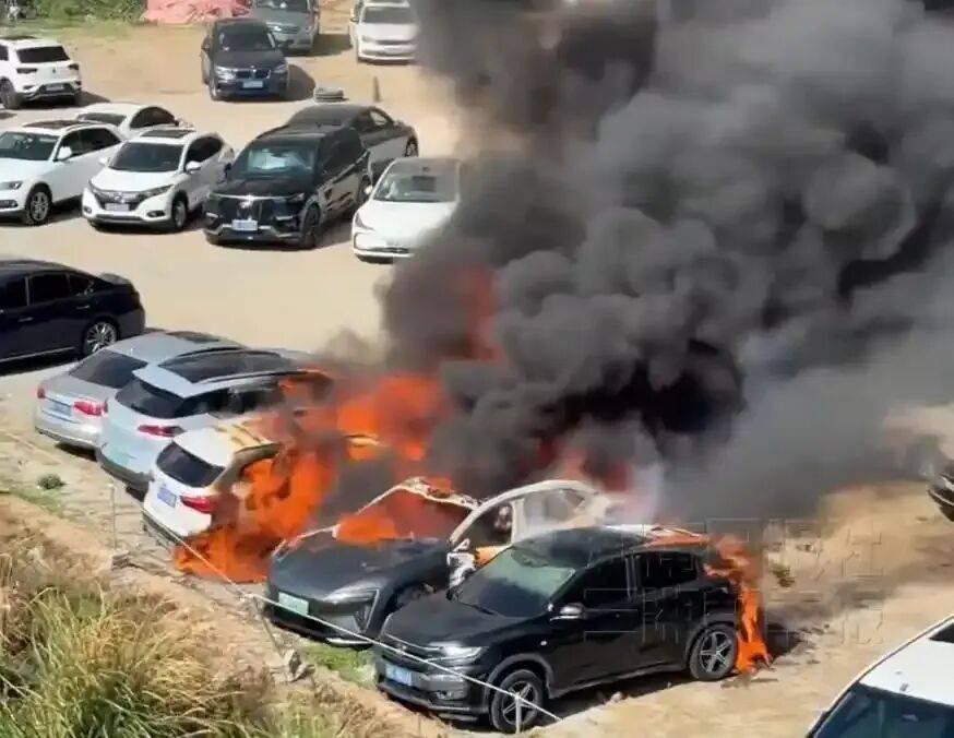 一电车起火致8车烧毁<strong></p>
<p>鲁信创投股票</strong>,阿维塔发情况说明:排除动力电池、驱动电机、高压电控故障等导致起火