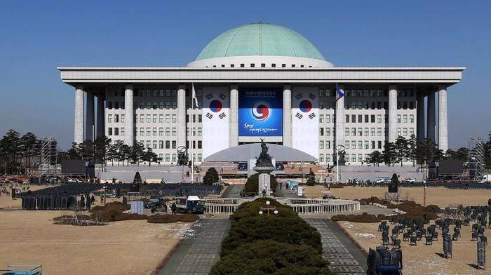 从韩国爆发反华示威<strong></p>
<p>鲁信创投股票</strong>,看我们的半岛战略