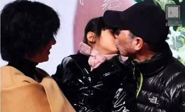 考古|冯小刚带女儿去陈思诚工作室！开个人账号还读影视专业<strong></p>
<p>鲁信创投股票</strong>，她也要“女承父业”吗？