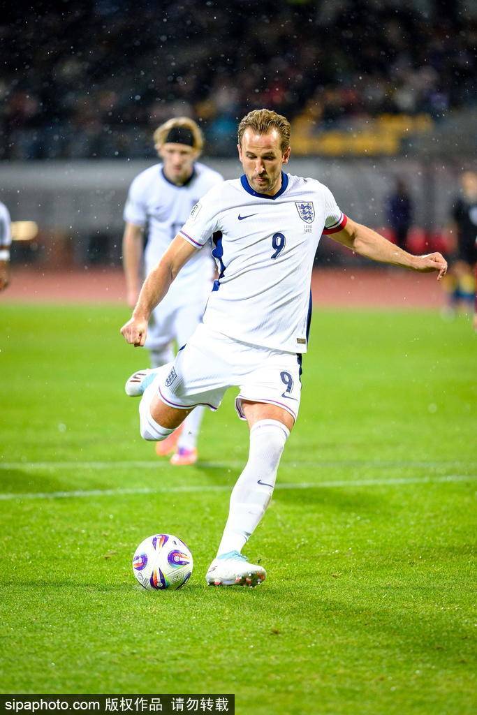 欧洲首队<strong></p>
<p>杭齿前进股票</strong>！世预赛-凯恩两球 英格兰5-0拉脱维亚进世界杯