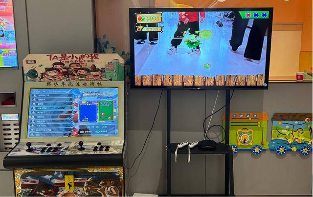 海底捞<strong></p>
<p>宏达高科股票</strong>,和西贝“抢娃”