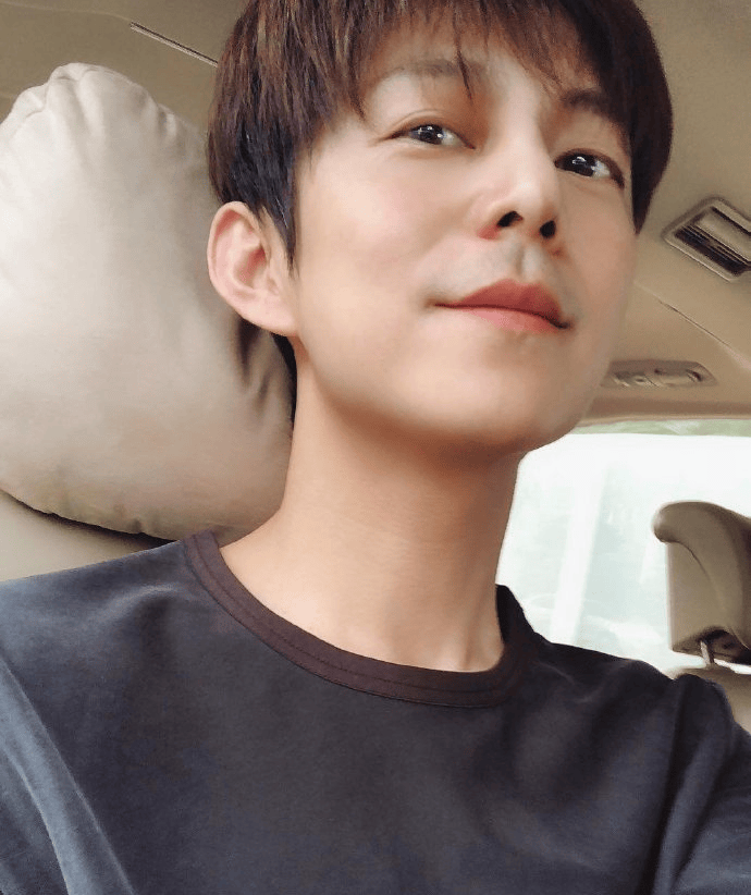 51岁何炅坦言:精力大不如前<strong></p>
<p>宏达高科股票</strong>,我现在特别痛苦,又近视又老花