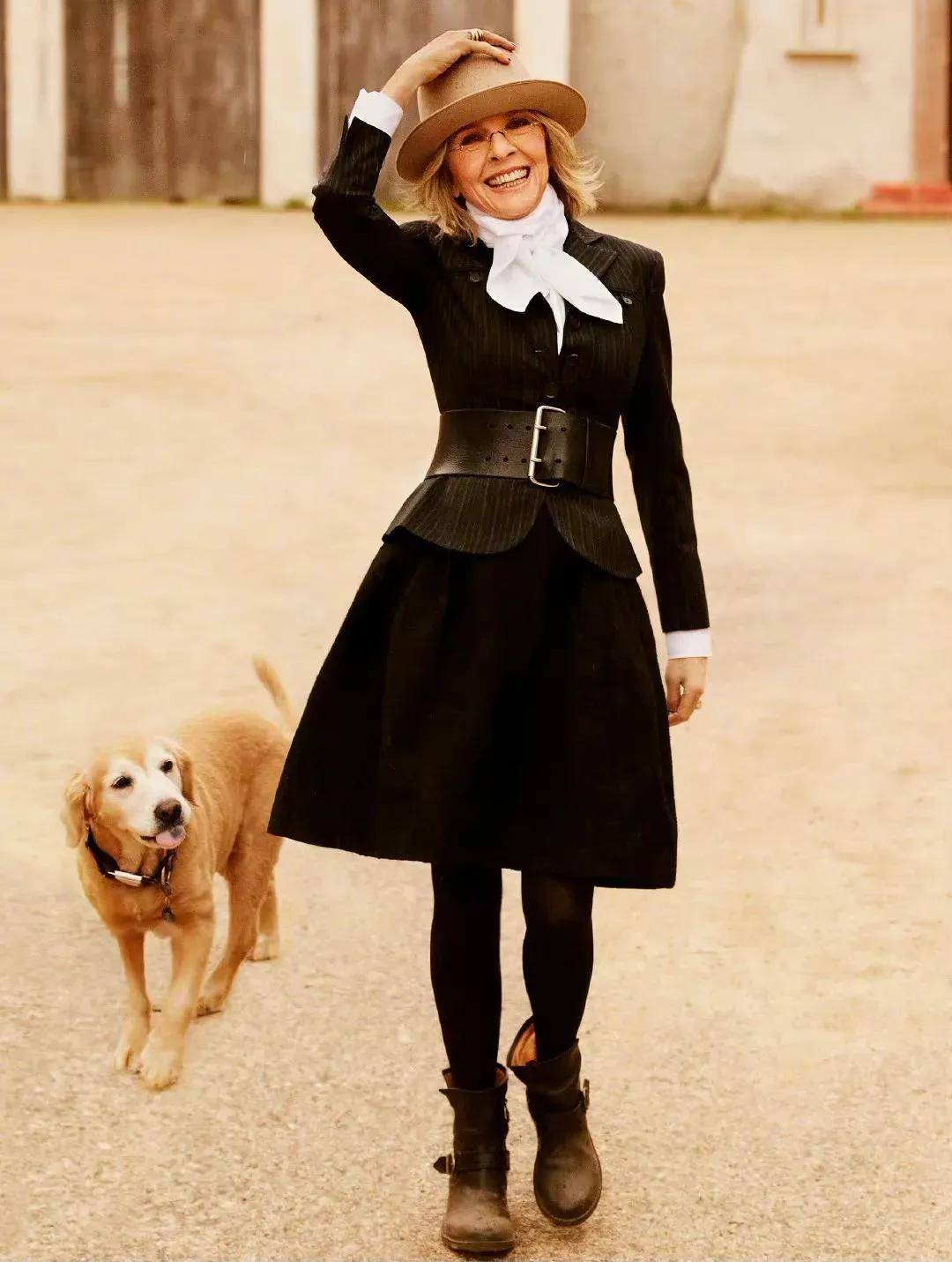 79岁奥斯卡影后离世<strong></p>
<p>宏达高科股票</strong>，她是男神收割机，松弛中性风穿搭鼻祖