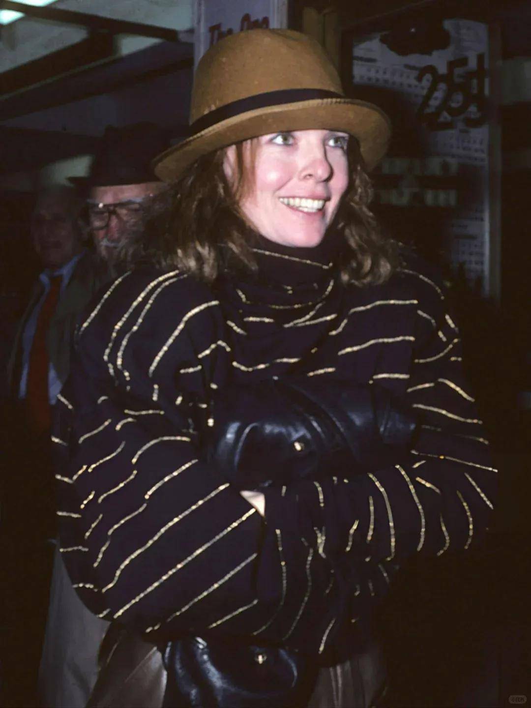 79岁奥斯卡影后离世<strong></p>
<p>宏达高科股票</strong>，她是男神收割机，松弛中性风穿搭鼻祖