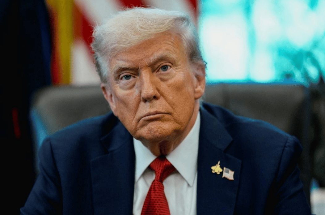 中美已谈妥<strong></p>
<p>000552股票</strong>，即将举行谈判，特朗普措辞变了，承认中国非常强大