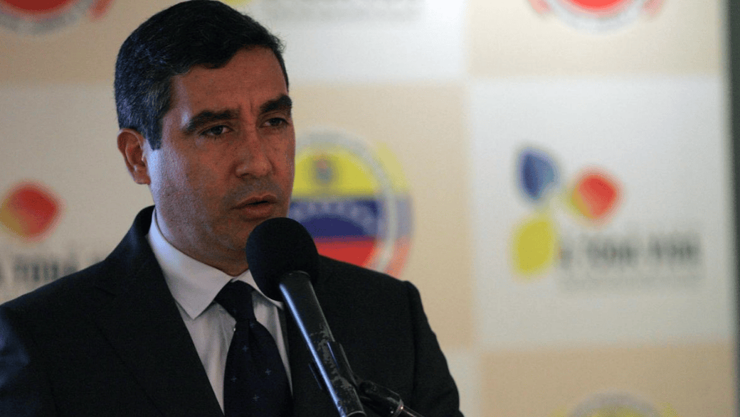 马杜罗“有条件投降”<strong></p>
<p>000552股票</strong>,希望下台前留个体面,却被特朗普无情拒绝了